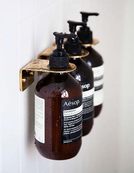 Toni Copenhagen s&aelig;beholder single - &AElig;gte messing