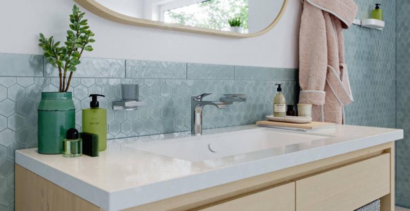 Hansgrohe Vivenis 110 håndvaskarmatur m/løft-op bundventil og CoolStart - Krom Hansgrohe Vivenis 110 håndvaskarmatur m/løft-op bundventil og CoolStart - Krom