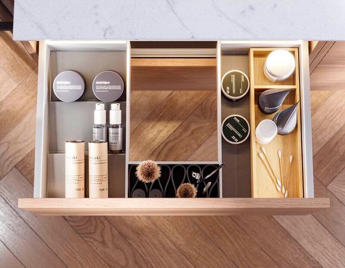 Dansani Luna 61 m&oslash;bels&aelig;t m/Kantate vask, h&oslash;j skuffe og indretning - Varm eg