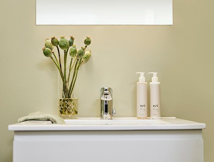 Cass&oslash;e Front 60 m&oslash;belpakke m/skuffer og vask - Mat hvid