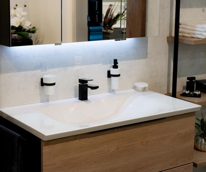 Smedbo House tandkrusholder til v&aelig;g - Mat sort