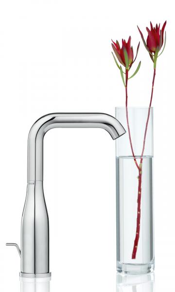 Grohe Essence New L h&aring;ndvaskarmatur m/bundventil og svingtud - B&oslash;rstet cool sunrise